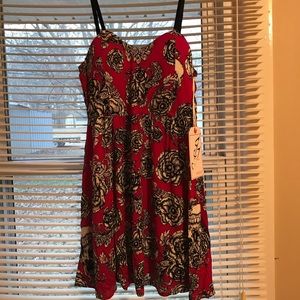 Red w/blk print,velvet straps,New with tag,size Lg